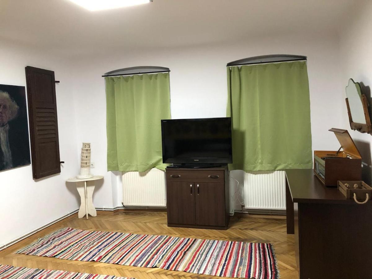 Appartamento Garsoniera Centru Braşov Esterno foto