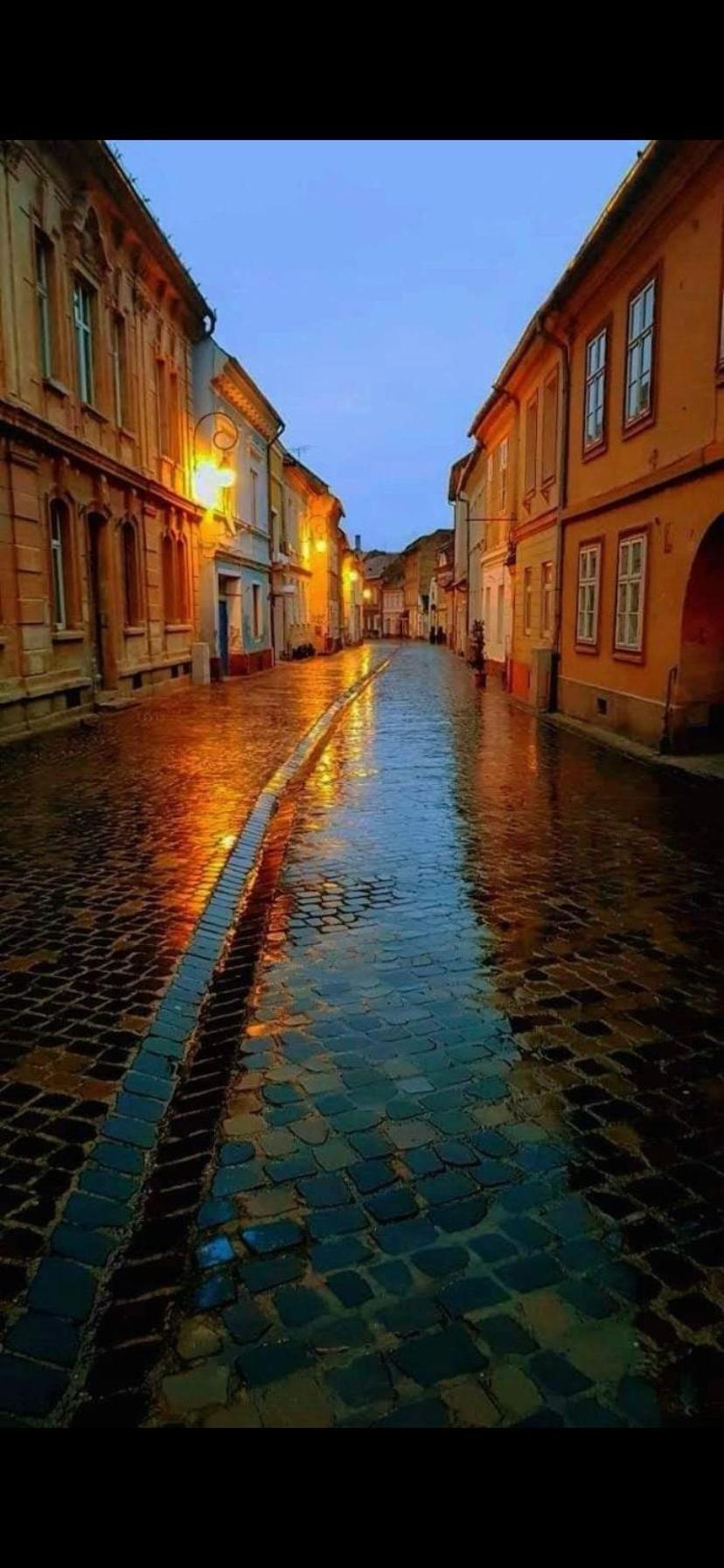 Appartamento Garsoniera Centru Braşov Esterno foto